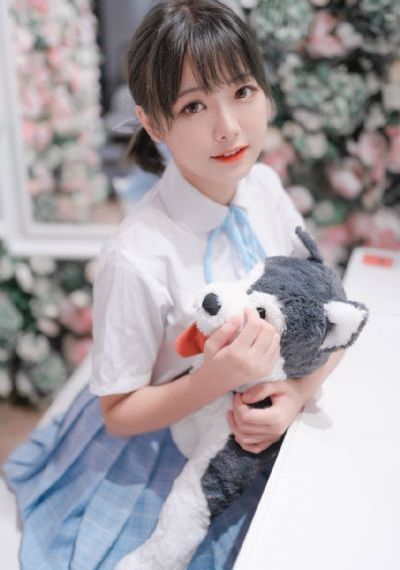 欧美女装店装修效果图_BD英语在线播放观看
