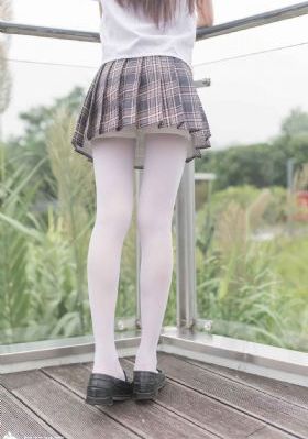 婷婷综合在线视频精品_BD英语电影完整版